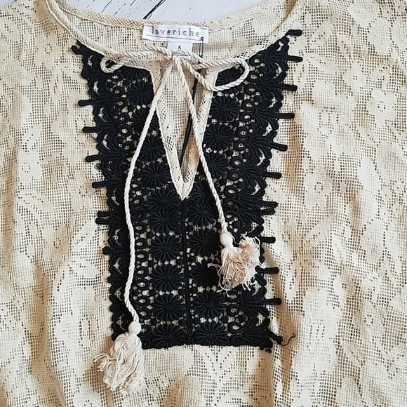 Boho Lace & Crochet Dolman Kimono Sleeve Top - Picture 5 of 6